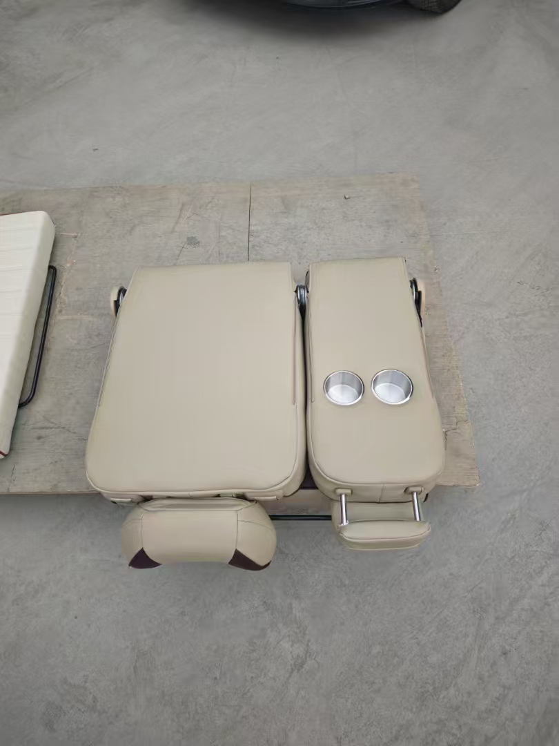 Divano Letto Pieghevole di Alt - Sofas recensione e prezzo